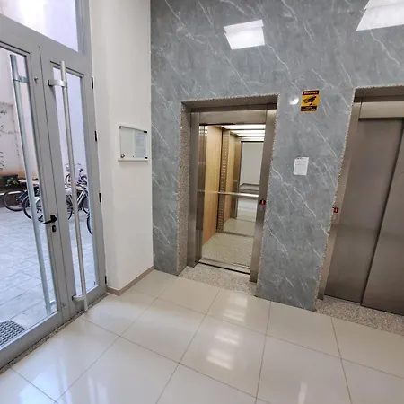 Pazari Luxury Apartment *
